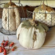 Zucca tonda in stoffa bianca