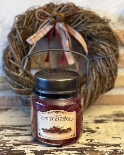 Candela americana “ cinnamon & cranberries”