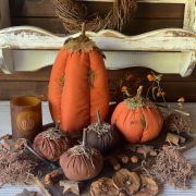 Grande zucca in stoffa arancione