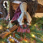 Babbo natale primitive in stoffa
