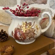 Vecchia brocchetta inglese in ceramica “royale  Tudor Ware staffordshire england”