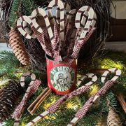Candy cane in legno dipinto a mano