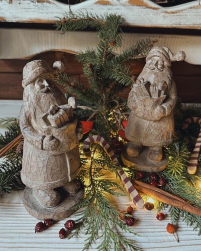 Babbo natale in legno intagliato