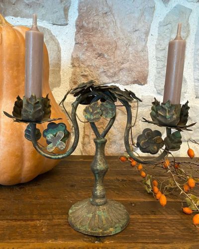 Candelabro in bronzo anticato
