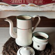Antica caffettiera smaltata francese con bordi dorati e verdi-3 pezzi