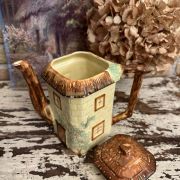 Teiera cottage inglese vintage