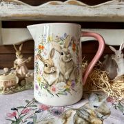 Brocca in ceramica con coniglietti pasquali