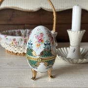 Uovo portagioie inglese in ceramica
