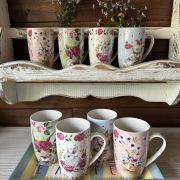 Tazza pasquale in ceramica
