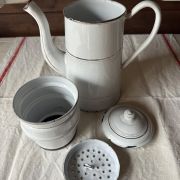 Antica caffettiera francese smaltata